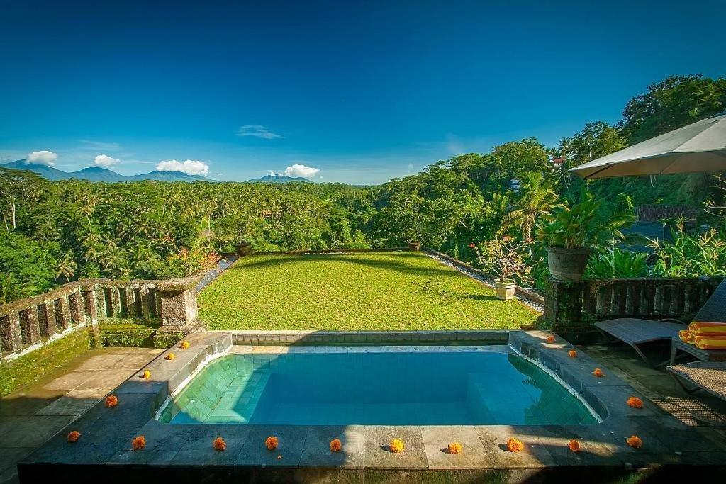 Sayan Terrace Resort Ubud Buitenkant foto