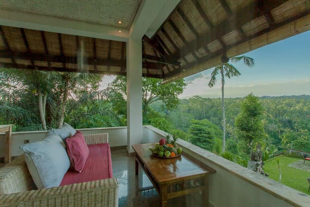 Sayan Terrace Resort Ubud Buitenkant foto